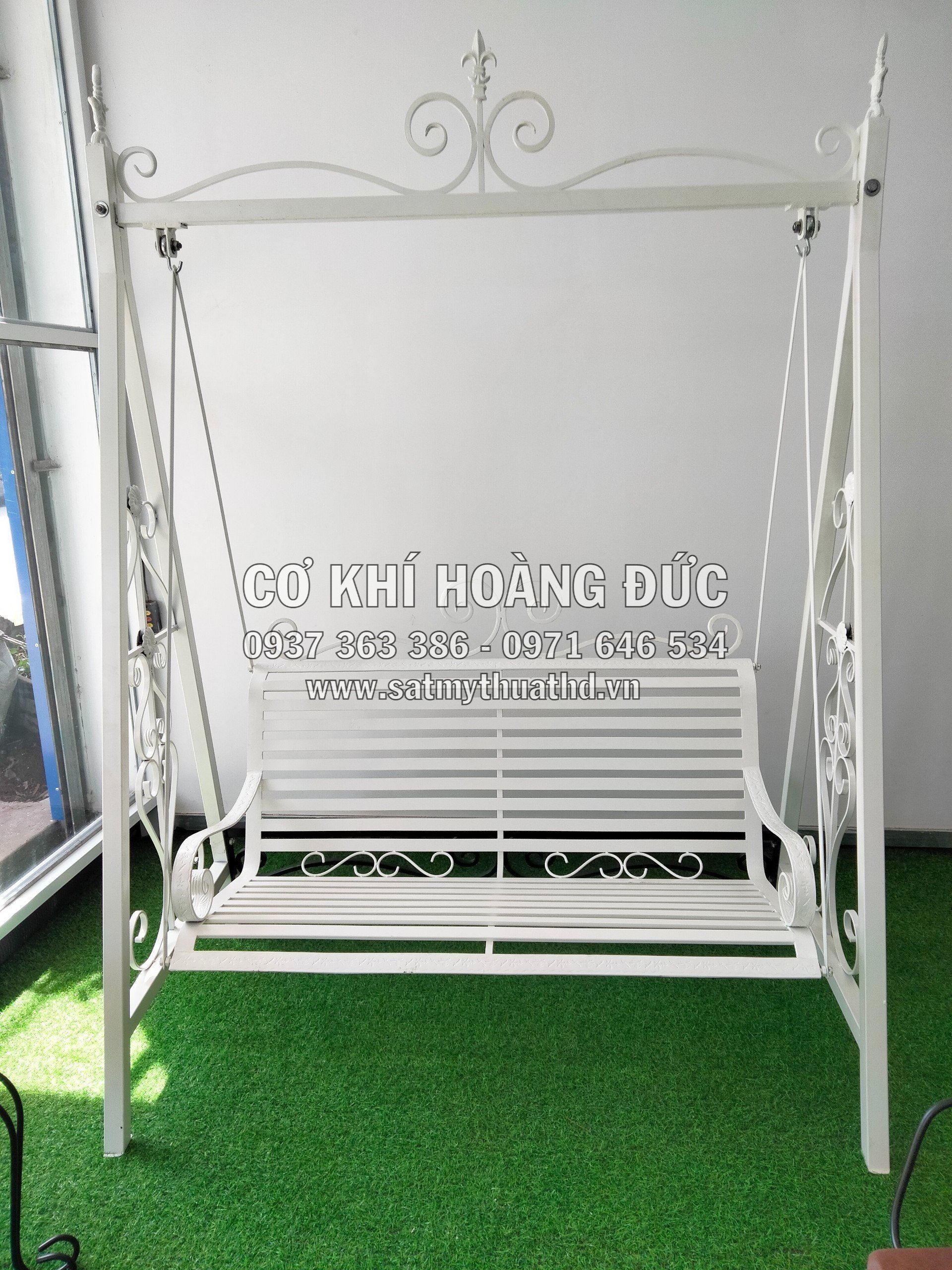 Khám phá cơ sở chuyên gia công và sản xuất xích đu ngoài trời với nhiều chất liệu