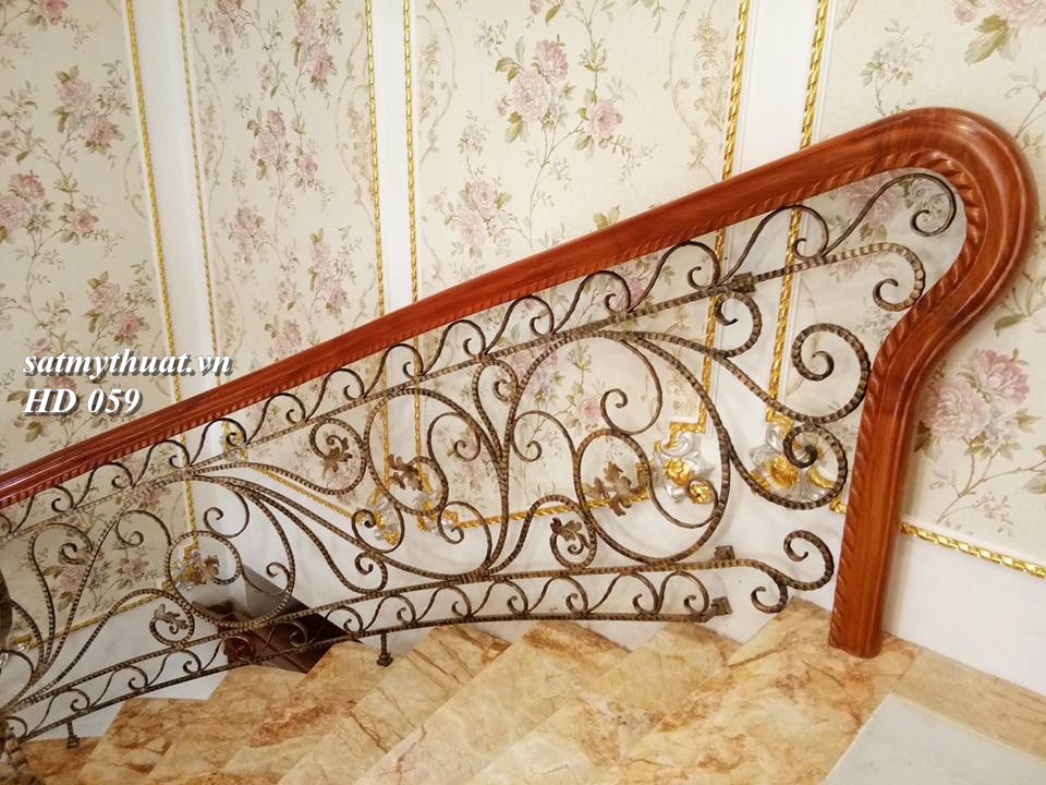 Đâu là nơi chuyên gia công lan can cầu thang sắt mỹ thuật