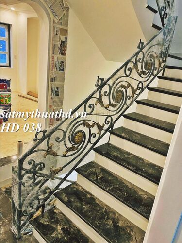 Bạn đang tìm kiếm đơn vị gia công lan can sắt nghệ thuật tại Bình Dương