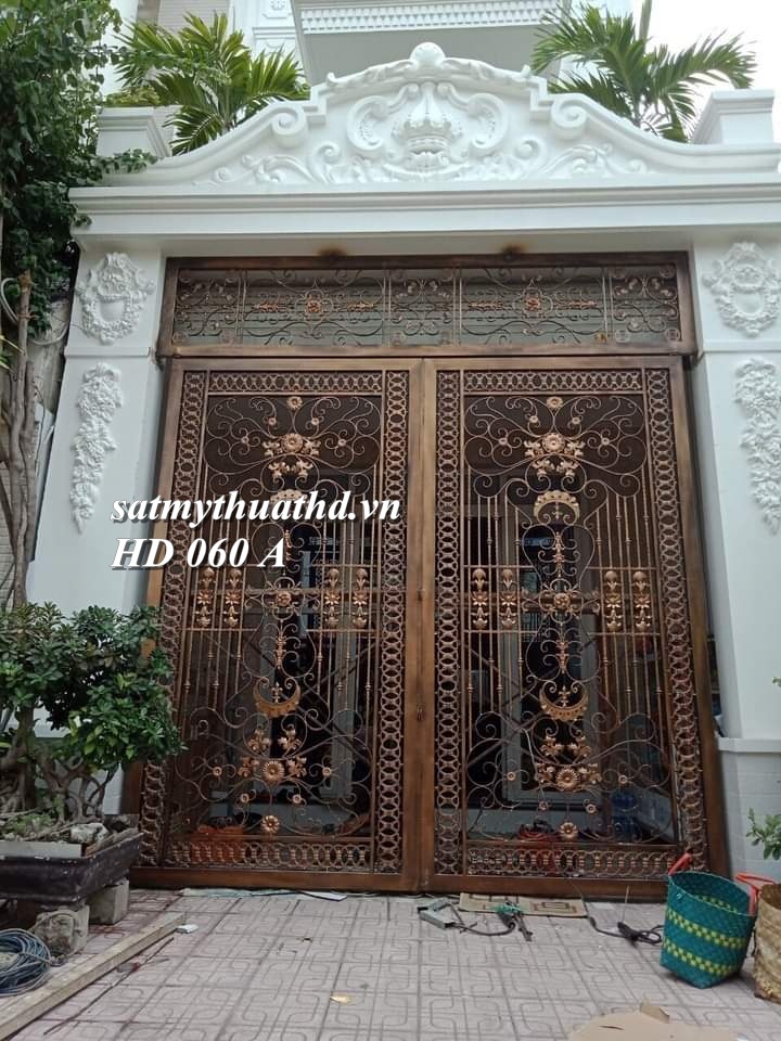 Cửa Cổng  Mỹ Thuật HD 060 A