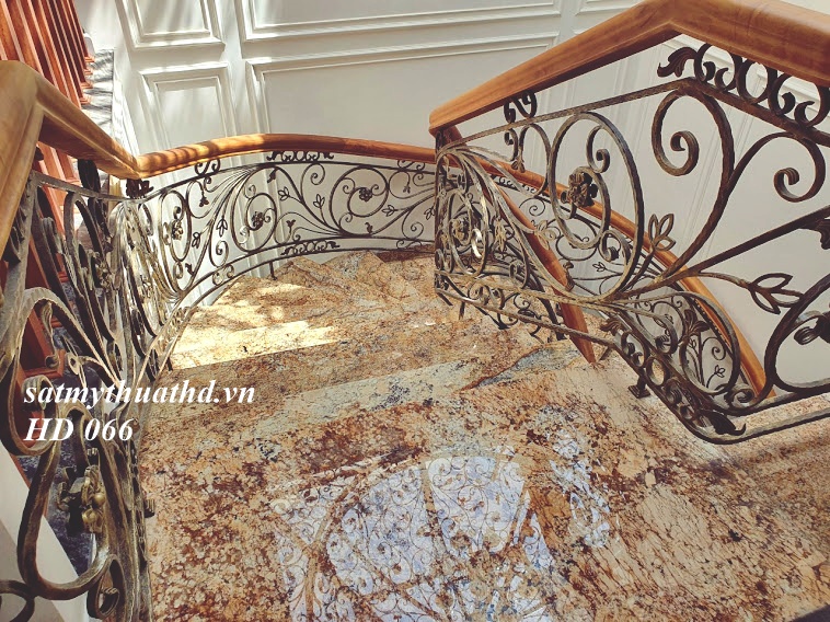 Nhận Thi Công Và Lắp Đặt Lan Can Cầu Thang Sắt Mỹ Thuật Tại Quận 3 Tp Hồ Chí Minh
