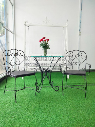 Cách bảo quản bàn ghế sân vườn sắt nghệ thuật hiệu quả