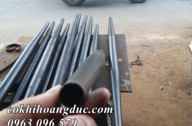 Gia Công Vuốt Ống Côn Sắt Inox 